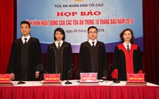 Tòa án thí điểm trang phục mới của thẩm phán