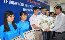 Trao học bổng Nguyễn Thái Bình - Vườn ươm nhân tài LienVietPostBank