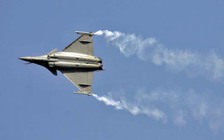 Ấn Độ điều tiêm kích Rafale tới căn cứ biên giới phía bắc