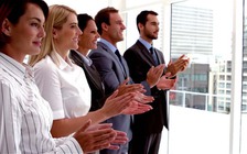 Lợi ích bất ngờ từ cái vỗ tay của bạn