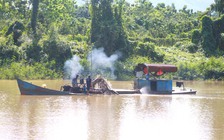 Khai thác cát tàn phá vườn quốc gia