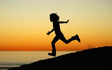 Nguy cơ tự ngược đãi ở thanh thiếu niên