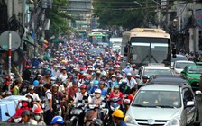 Thay thế xe máy bằng xe buýt