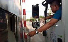 Thêm một trạm thu phí BOT 'thất thủ'