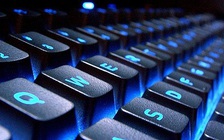 Ép sinh viên học tin học trong trường?