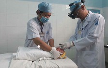 Điều trị sớm trẻ sinh non để giúp thoát nguy cơ mù lòa