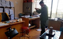 Cầm dao, búa đập nát văn phòng công chứng: Khởi tố, bắt tạm giam bị can