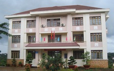 Phó ban dân vận Tỉnh ủy bị cảnh cáo do liên quan vay nợ