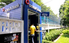 Tiền trong thẻ ATM lại 'bốc hơi'