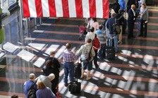 Vén màn chương trình do thám Bầu trời tĩnh lặng