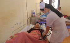 Nam sinh bị đánh hội đồng khiến vỡ gan ngay trong trường học