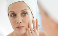 4 thói quen làm hại da cần tránh