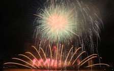 Phần Lan - Anh tranh ngôi vô địch lễ hội pháo hoa quốc tế