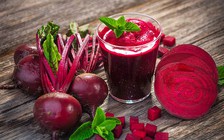 Huyết áp cao: Nên uống mỗi ngày 1 ly nước ép củ dền!