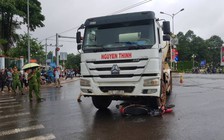 Xe bồn cuốn xe máy vào gầm, người điều khiển xe máy tử vong tại chỗ