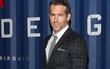 Tài tử Ryan Reynolds kêu gọi người trẻ Canada ngừng mở tiệc