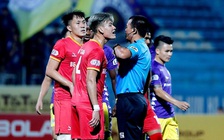 Nâng mức phạt vi phạm ở V-League 2021