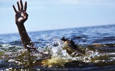 Bị cuốn vào vùng nước xoáy, hai thanh thiếu niên tử vong