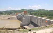 Thủy điện Sông Tranh 3 xả nước phát điện, người chăn bò bị cuốn trôi