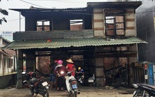 Nhà cháy rụi trong đêm, cả gia đình 4 thế hệ may mắn thoát thân