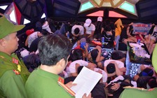 Đột kích karaoke Diễm Linh, lại bắt quả tang hàng chục dân chơi phê ma túy