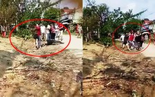 Quảng Nam: Tranh chấp đất đai, cô gái trẻ cầm cây đánh cụ ông gục xuống đường