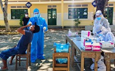 Bạn trẻ viết thư tình nguyện vào 'vùng đỏ' chống dịch Covid-19