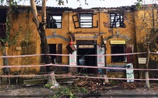 Nhà cổ 2 tầng ở Hội An hư hỏng nặng sau nhiều giờ bị cháy