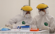 Hơn 300 người cạnh ổ dịch Bạch Mai đã được xét nghiệm Covid-19 miễn phí