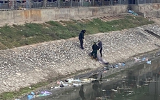 Hà Nội: Nam thanh niên tử vong dưới sông Tô Lịch