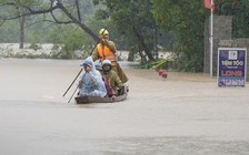Trường ĐH kéo dài thời gian xét tuyển, giảm học phí cho sinh viên vùng lũ lụt
