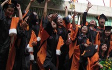 Sinh viên phản ứng, trường đại học hủy thu thêm tiền dự lễ tốt nghiệp
