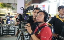 Ngành truyền thông đa phương tiện khác quan hệ công chúng như thế nào?