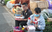 Đâu nhất thiết phải đi chơi đúng ngày lễ tình nhân mới hạnh phúc