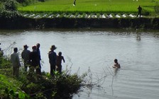 Ba bé gái chết đuối khi rủ nhau tắm sông