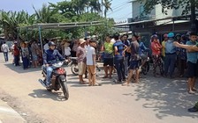 Náo loạn vì người đàn ông nghi 'ngáo đá' chặn xe, rượt chém người