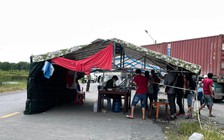 Cà Mau: Người dân tự đi đến điểm cách ly phòng dịch Covid-19