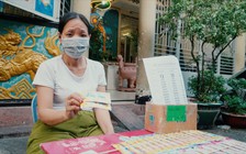 TP.HCM hỗ trợ người bán vé số 750.000 đồng cho 15 ngày mất việc vì Covid-19
