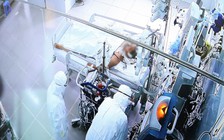 TP.HCM: Tập trung cứu chữa chiến sĩ Công an phường nhiễm Covid-19 đang phải thở máy, ECMO