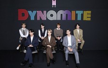 ‘Dynamite’ của BTS dẫn đầu Hot Billboard 100 tuần thứ 2 liên tiếp