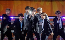 BTS ngưng diễn khiến fan rơi nước mắt, nhà đầu tư phẫn nộ