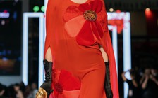 Hà Linh Thư khuấy động không khí lễ hội trong đêm khai mạc Fashion Festival 2021