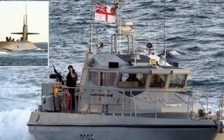 Tàu Anh bắn cảnh cáo tàu Tây Ban Nha ở Gibraltar