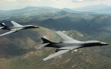 Máy bay ném bom B-1 Mỹ lại bay lượn ở Hàn Quốc dằn mặt Triều Tiên