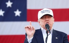 Clinton, Obama cảnh báo tương lai nước Mỹ 'mù mịt' nếu Trump đắc cử