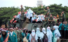 Hàng chục ngàn người Indonesia tuần hành kêu gọi đoàn kết