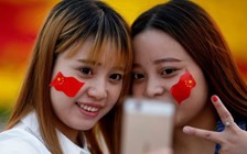 Muôn kiểu mừng 8.3 của sinh viên Trung Quốc