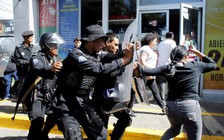 Cảnh sát Nicaragua bị tố đánh nhà báo