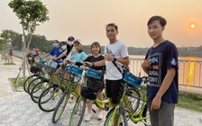 Sinh viên vi vu khắp làng đại học với xe đạp miễn phí