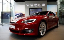 Tesla tăng giá xe ở Trung Quốc